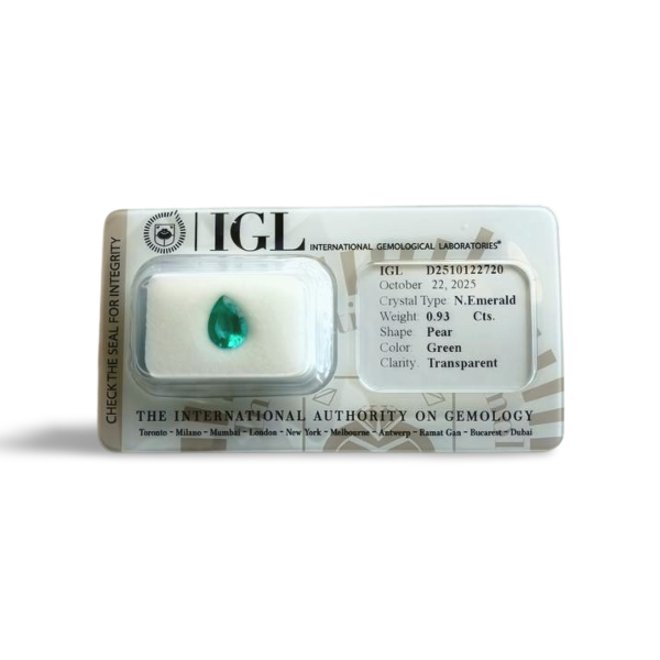 Natural Emerald, 0.93 Carat Medium-Green Type-III VVS2 Clarity Gem - IGL Gemological Seal - Zambian Emeralds for Sale