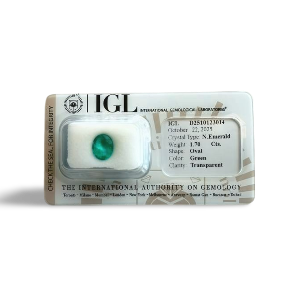 Natural Emerald 1.70 Carat Medium Green Type-III SI1 Clarity -IGL Gemological Seal - Zambian Emeralds for Sale